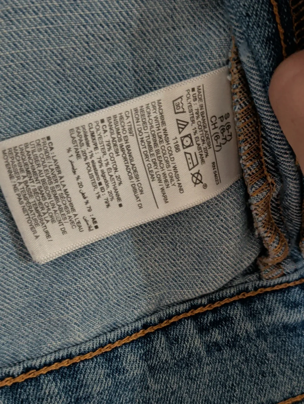 Old Navy Girls Blue Denim Jacket Small 6-7